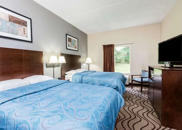 Super 8 By Wyndham Mars/Cranberry/Pittsburgh Area