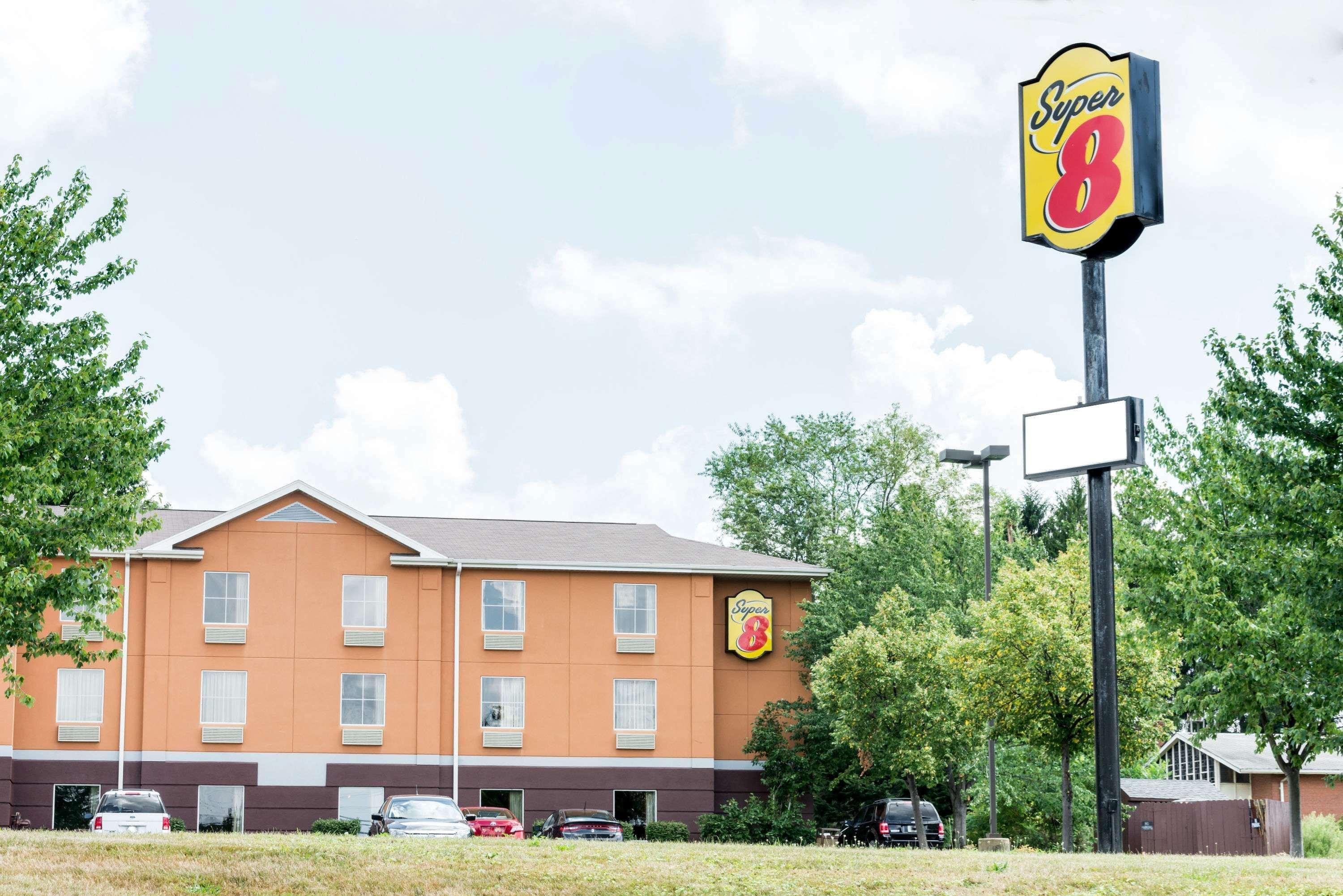 Hotel Super 8 By Wyndham Mars/cranberry/pittsburgh Area 3*