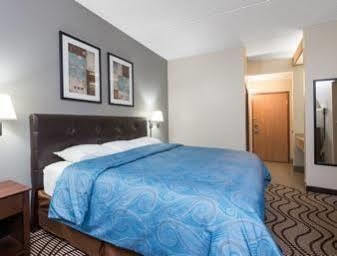 Super 8 By Wyndham Mars/cranberry/pittsburgh Area Hotel Cranberry Township