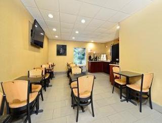 Super 8 By Wyndham Mars/cranberry/pittsburgh Area Hotel